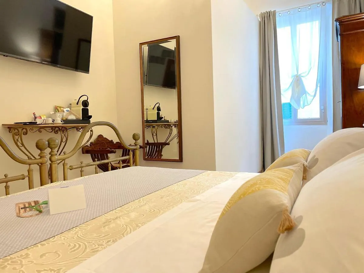 Hotel R&B Sterlizia Finale Ligure Gasthof